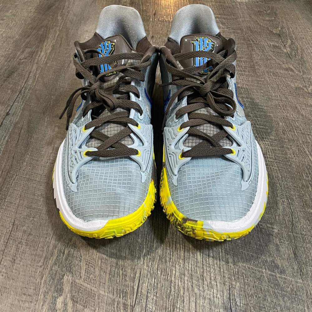 Nike kyrie low 4 light armory size 11